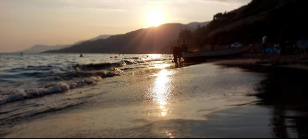 Casa Vacanze Paglino Ventimiglia Buitenkant foto